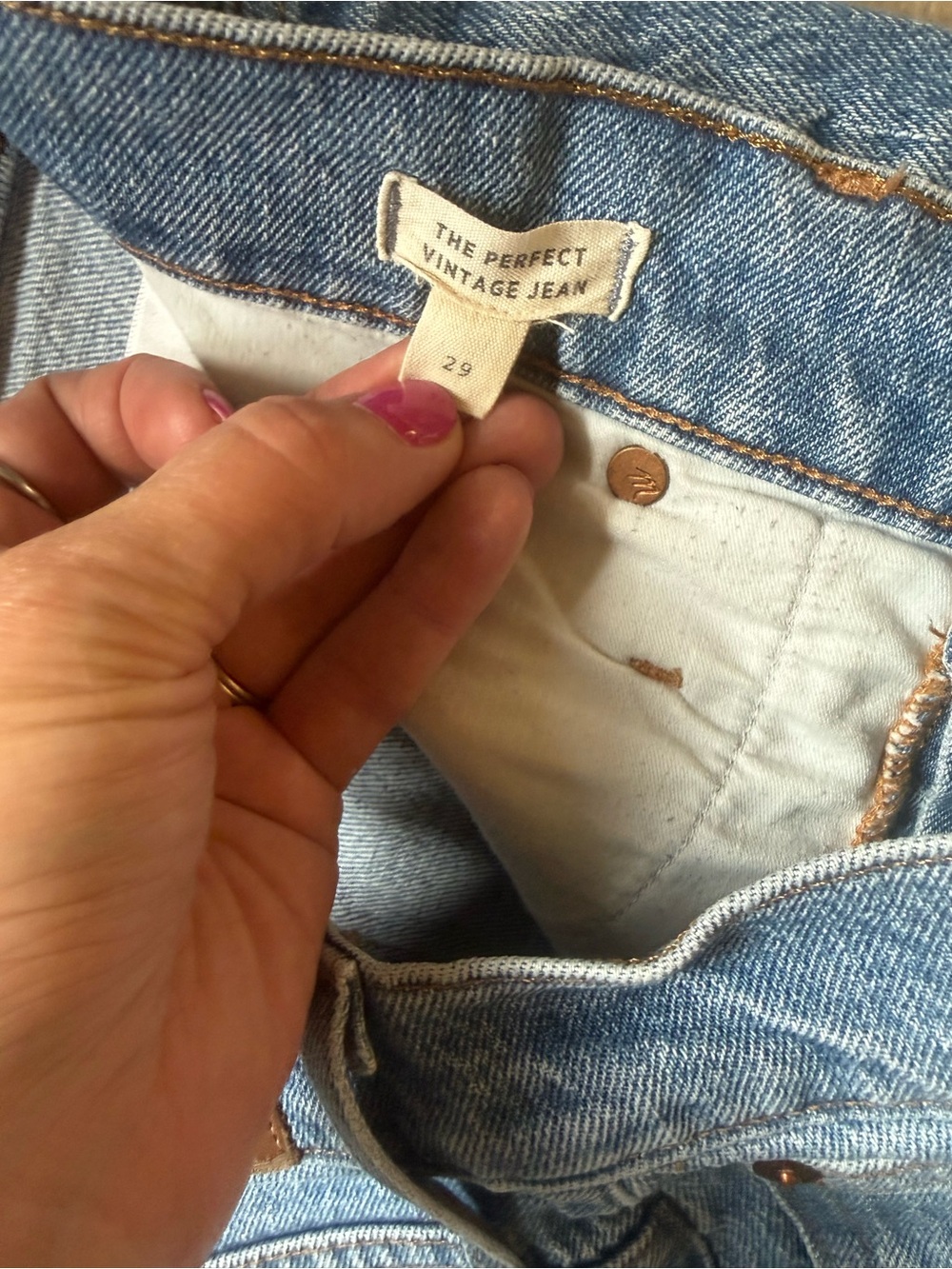Madewell Perfect Vintage High-Rise Straight Crop Jeans in Light Blue Wash - Picture 3 of 3